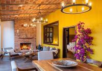 Encantadora Villa con Terraza y Chimenea Exterior - B&B Jiquilpan de Juárez
