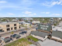 Peaceful 3‑Bedroom Flagler Beach House with Private Beach Access and Private Pool - Bed and Breakfast Flagler Beach