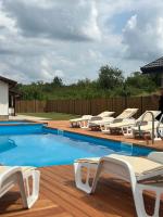 Братановите Къщи - B&B Dabravka