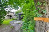Oakland Apt on Messalonskee Lake w/ Dock Access! - B&B Waterville