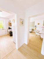 Großes & modern ausgestattetes Apartment mit Terrasse - Bed and Breakfast Springe