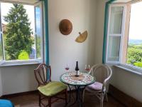 CASA BERTOLA alle porte delle Langhe - Chambres d'hôtes Briaglia