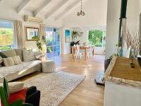 Tairua Tides - Relaxed Coastal Retreat - B&B Tairua