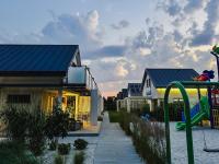 Morski Raj Apartamenty - Bed and Breakfast Dębki
