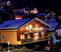 Alpine Chic Escape with Spa & Panoramic Views - B&B Engelberg