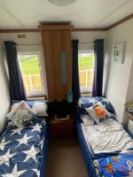 Angie Bs Beach Haven - Bed and Breakfast Groomsport