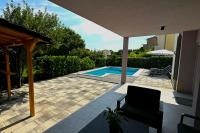 Villa Stella Maris Kastela - Private Pool & Steps to Beach - Chambres d'hôtes Kutleše
