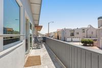 Upper Level Beach Retreat - B&B Newport Beach