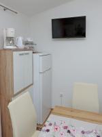 Appartamento con 2 Camere da Letto, Balcone e Vista mare