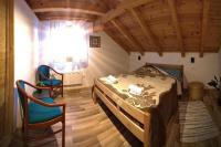 Apartments with parking space Otocac, Velebit - 27143 - Ferienwohnung Otočac