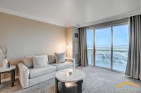 MGM Signature-27-820 1Br 2Ba F1 Pits Suite Balcony - B&B Las Vegas