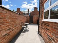 The Urban Nest - Central Stay for 4 - B&B Chester