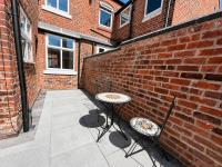 The Urban Nest - Central Stay for 4 - B&B Chester