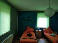 Basic Dreibettzimmer mit Gemeinschaftsbad