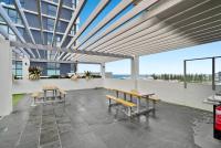 Little Mermaid - Beachside Stay with Ocean Glimpses - Ferienwohnung Gold Coast