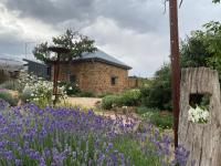Heritage Listed Blacksmiths Villa - Chambres d'hôtes Yandoit