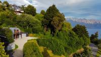Arc House - 5 min to Town - Hot Tub - Loft - B&B Queenstown