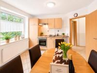 Ferienhof "Karl" - B&B Holtgast