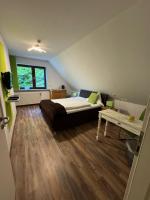 ManusFaktur Waldcafé und Hotel - Bed and Breakfast Nordhastedt