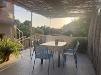 Apartment with terrace in Tisno - B&B Tisno