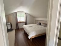 Apartment mit Balkon