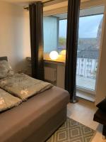 studio 59 , Boxspringbett, TV, Balkon, Loggia, Küche, Bad, W-lan - Ferienwohnung Gelsenkirchen