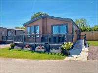 Sweet Bay Laurel - B&B Skegness