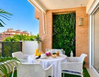 Stunning Duplex with Terrace, Near Cullera Beaches, Air Con, Fast WiFi and Free Parking - Bed and Breakfast Sueca