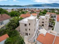 Sea View Rooftop Penthouse - Bed and Breakfast Tivat