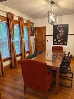 Illini Dream House With Historic Retreat Near UIUC - B&B Champaign