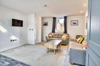 Airy Home Free Parking Walk to Bailgate - Pass the Keys - B&B Lincoln