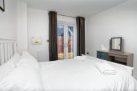 Airy Home Free Parking Walk to Bailgate - Pass the Keys - B&B Lincoln