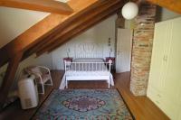 Deluxe Family Suite - Attic