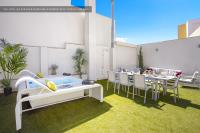 Dúplex de 4 dormitorios con terraza y piscina