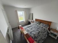 Hebviu Traditional Hebridean Cottage - B&B Ersary
