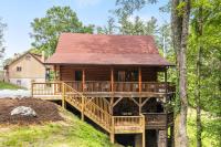 Mountain Log Cabin Near ASU with Soaking Tub & Views - B&B Boone