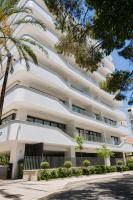 Modern 1 BR with Balcony in Central Nicosia - Chambres d'hôtes Nicosie