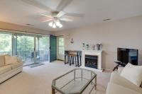 2 Pools, Boat Slip! Waterfront Regatta Bay Condo - Chambres d'hôtes Four Seasons