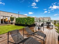 Stylish Apt with Pvt Balcony, Gym, Cinema, Game Room, Parking & Co-Working - Ferienwohnung Cowbridge