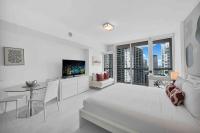 Stylish Studio Icon, W Hotel Waterfront Building - B&B Miami
