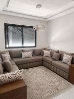 New Modern Apartment for Business & Family Stay - Bed and Breakfast Tanger