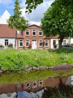 Haus Nordperle Grachtenblick mit Sauna - Ferienwohnung Friedrichstadt