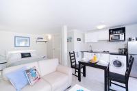 Mettam's Magic Trigg Beach Studio - Ferienwohnung Perth