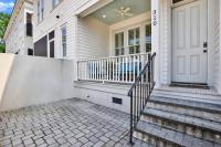 Lady Gwinnett - B&B Savannah