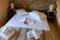 Thetis Stone Residence - Bed and Breakfast Volissós