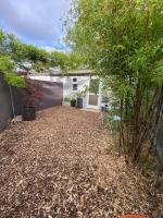 Palm House Garden Retreat - Ferienwohnung Yafford