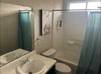 Cozy private room near COTA and Tesla - B&B Austin