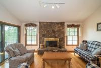 STAY and EXPLORE 100 Acres of Natural Beauty - B&B Bonne Terre
