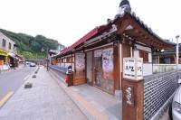 Jeonju Nostalgic Home - Bed and Breakfast Jeonju