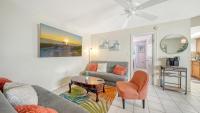 1L Lido Key Steps to Beach Walk to St Armands - B&B Sarasota